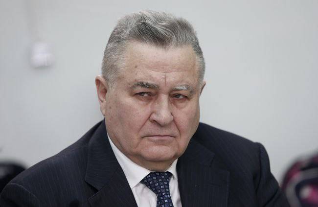 Украина может отремонтировать мост в Станице Луганской, однако Россия не дает для этого гарантий безопасности. Об этом на переговорах с военным командованием заявил представитель Украины в Трёхсторонн