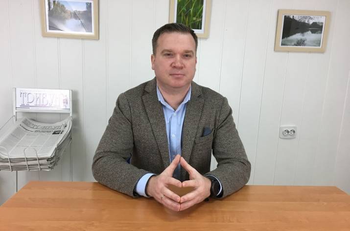Депутат Рубежанского городского совета Денис Денищенко в прямом эфире общественно-политического обозревателя