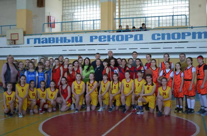 Сьогодні, 28 березня, у місті Рубіжне стартував І тур чемпіонату Луганської області з баскетболу серед дівчат 2003-2004 та 2005-2006 років народження.
