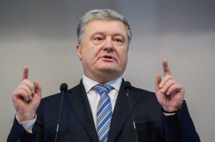 Президент Украины Петр Порошенко инициирует встречу в 