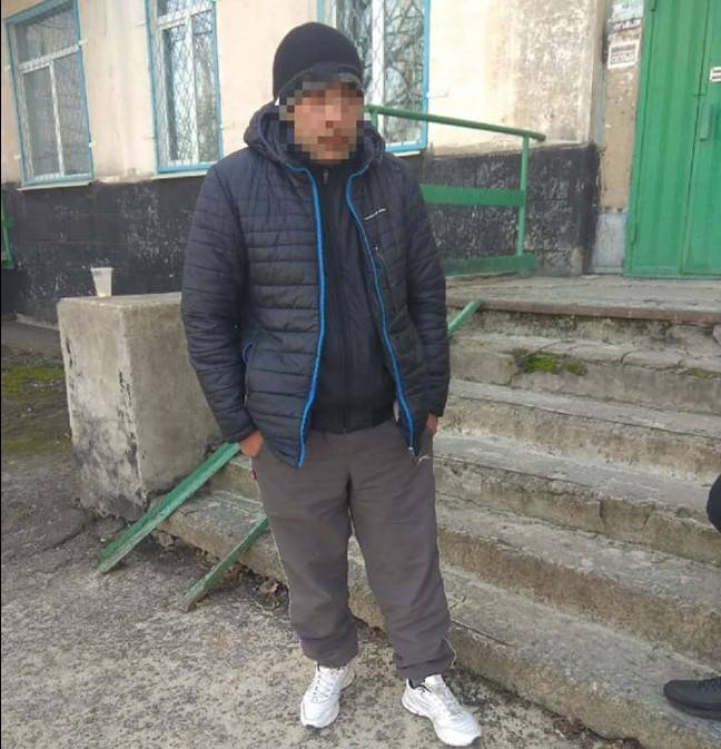 Сегодня утром лисичанские патрульные получили сообщение о грабеже с приметами злоумышленника.