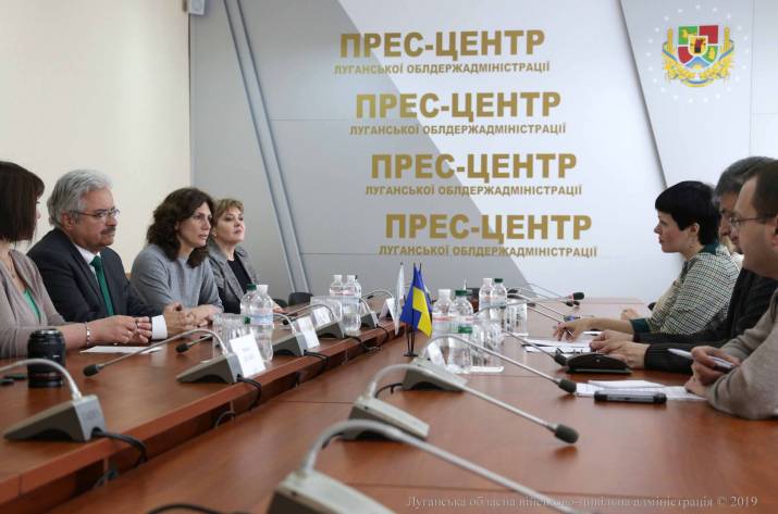 Заместитель председателя Луганской облгосадминистрации Ольга Лишик встретилась с членами рабочей группы австрийской экологической организации «Глобал 2000» - руководителем проекта «Дети Чернобыля» Юл