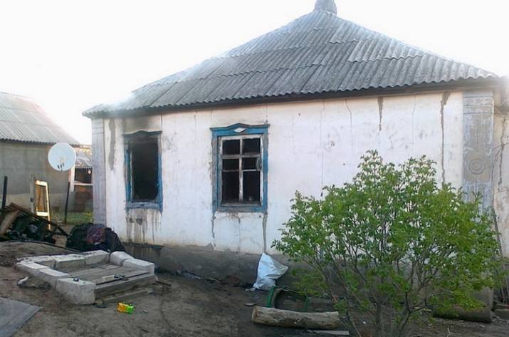 Сгоревший дом