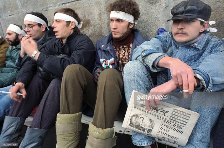 Как жили люди в последние годы СССР (фото)