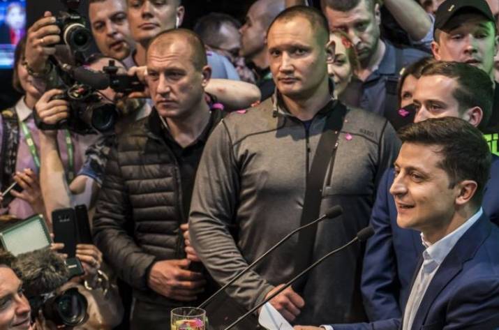 Михаил Подоляк: головокружение от «успехов»?