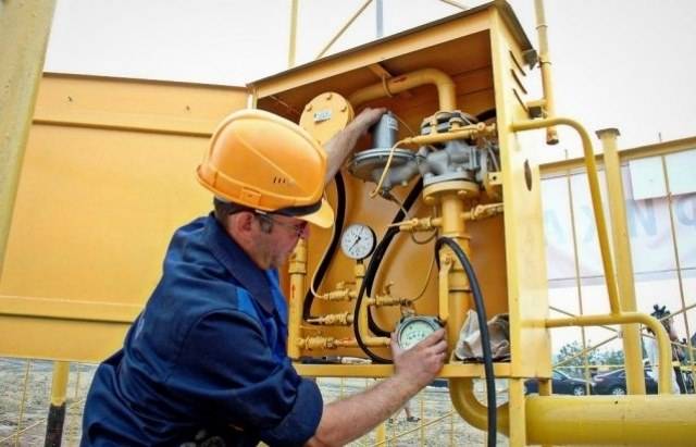 В связи с неудовлетворительным состоянием запорной арматуры на распределительных газопроводах низкого давления, для предотвращения возникновения аварийных ситуаций в пгт Станица Луганская по ул. Депов