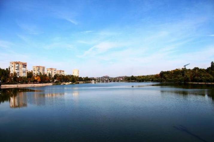 Нижнекальмиусское водохранилище