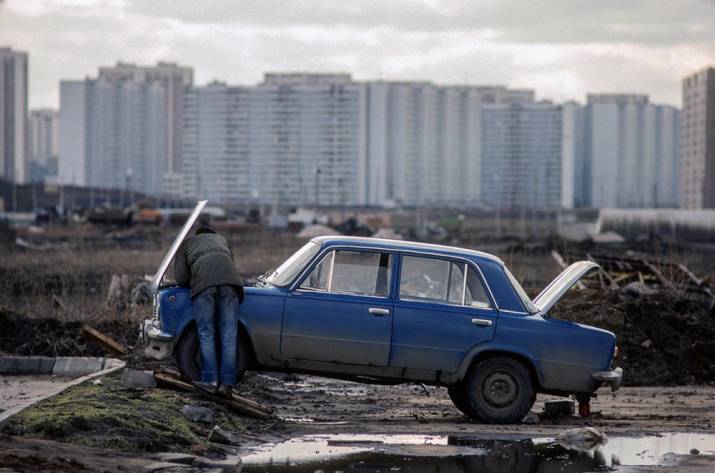 Так, друзья — сегодня будет пост с развернутым рецептом о том, как можно очень легко вернуться назад в СССР. Несколько лет назад фейсбук-юзер по имени Альберт Толоконников написал гениальный текст, ко