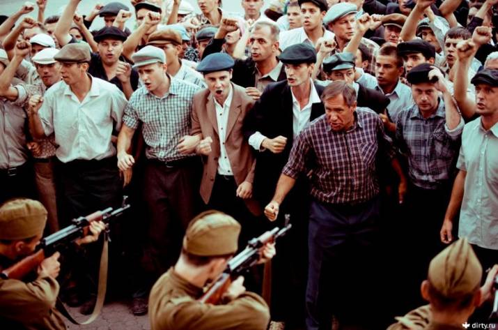 Любители СССР очень часто любят повторять — мол, в СССР плохо жилось только всяческим