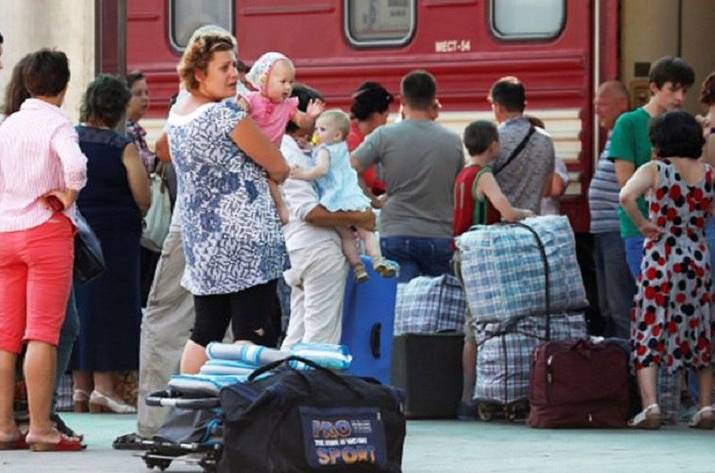 Новоизбранная Верховная Рада Украины может на законодательном уровне решить наиболее острые проблемы переселенцев, связанные с нарушением их конституционных прав.