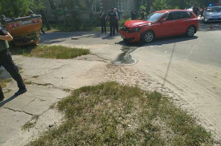 Сегодня, 4 сентября в Северодонецке произошло ДТП на перекрёстке улиц 8-го марта и Первомайской.