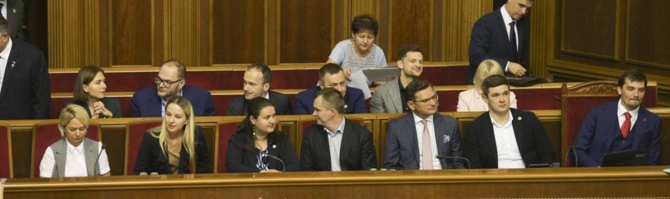 Все пока плохо). Не совсем, конечно, настолько плохо, как год или два назад. Не безнадёжно. И не пропаще. И тем не менее... Сегодня есть абсолютно понятная и в чем/то оправданная монополия на все ветв