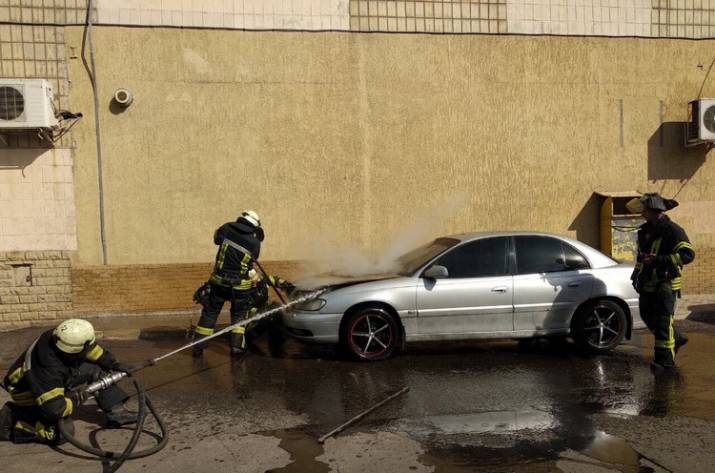 Автомобиль