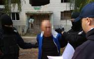 В Лисичанске задержали 51-летнего мужчину, которого три года разыскивали правоохранители Днепропетровской области.