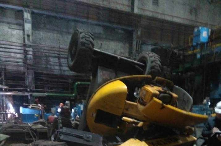 Прокуратура Донетчины выясняет обстоятельства травмирования и гибели на металлургическом комбинате работников частного акционерного общества «ММК им. Ильича».