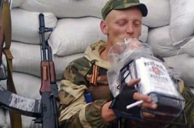 Russkij_mir_vodka_LNR 