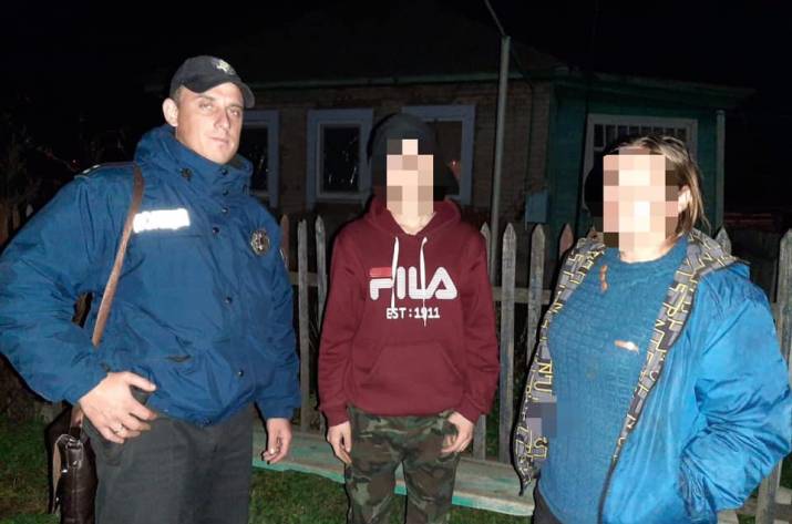 На Луганщине в течение суток полицейские разыскали и вернули домой двух несовершеннолетних.