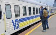 «Укрзалізниця» откорректировала график движения пассажирских поездов в связи с переходом 27 октября в 04:00 по киевскому времени на зимнее время.