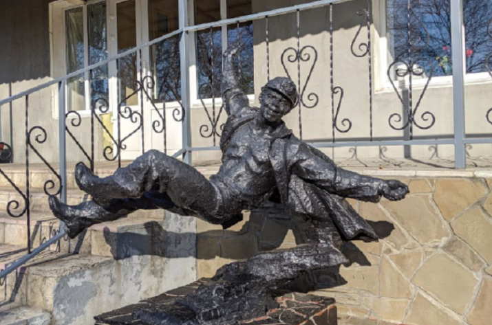 Які проблеми у прифронтового Гірського (відео)