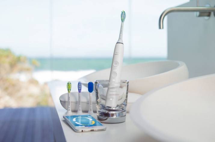 электрическая зубная щетка