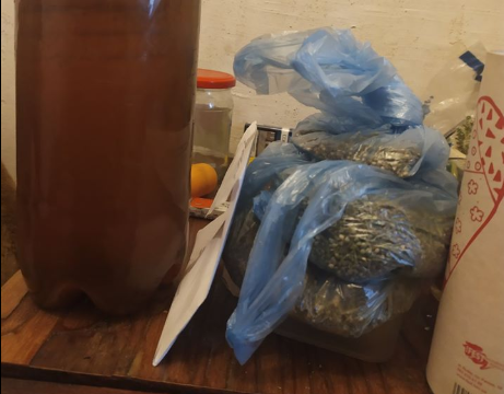 У 30-летнего ранее судимого рубежанина выявили пакеты с наркотическим веществом.