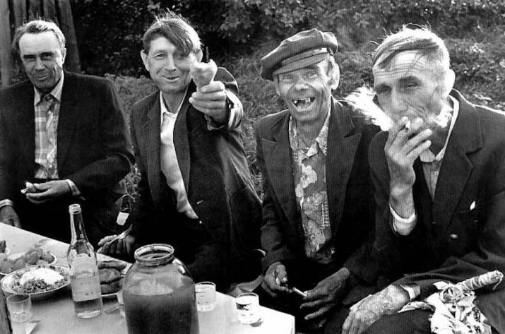 Так, друзья — сегодня будет интересный пост с разоблачением очередного мифа любителей СССР, который кочует из форума в форум и из блога в блог — якобы в СССР все люди были здоровыми, почти ничем не бо