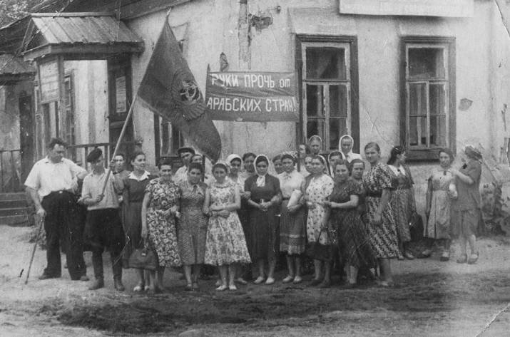 Так, друзья — сегодня будет интересный пост, посвящённый одной из наиболее популярных тем в моём блоге — описанию и классификации всяких негативных типажей, вроде любителей СССР, ватников, антизападни