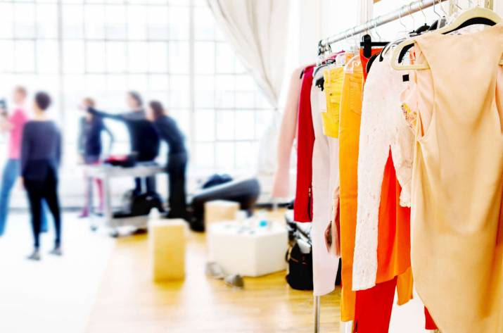 стилист имиджмейкер