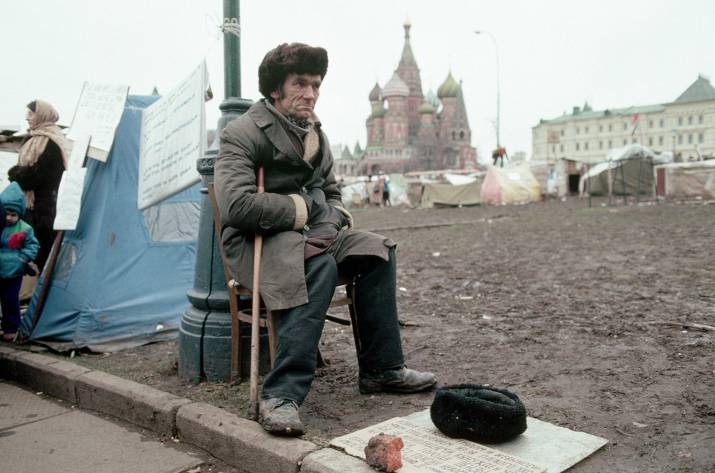 Так, друзья — сегодня будет пост о советском нищебродстве — собственно, о том, насколько нищими было большинство советских граждан. Фанаты СССР, конечно, с этим не согласятся — по их мнению, каждый со