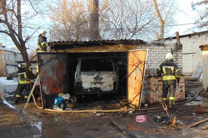 Вчера, 17 февраля, в 15:20 в Службу спасения поступило сообщение о пожаре в Рубежном.