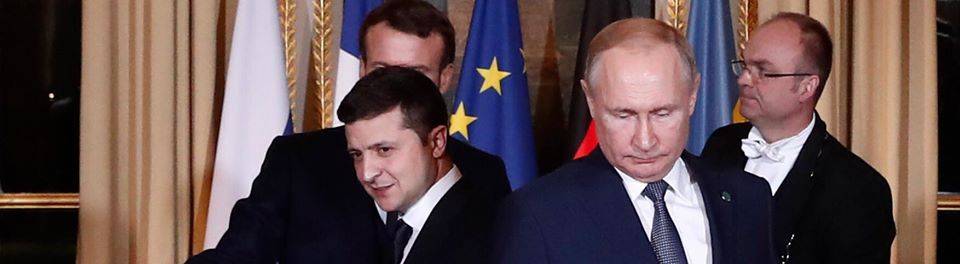 Простая история. Простая, предсказуемая и обязательная. Жестоко возвращающая кое/кого в безжалостный реальный мир. Хотя чрезвычайно мрачная и потенциально трагичная. Я о том, что началось сегодня в пя