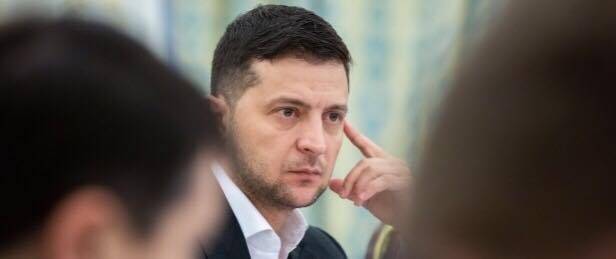 Произошло уже достаточно скандальных событий, чтобы с легкостью прогнозировать недалёкое будущее. И оно, надо признать, впечатляющее...