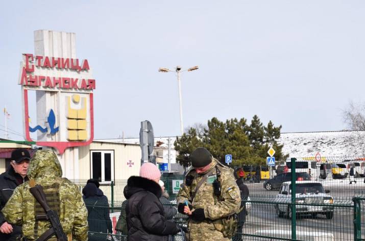 Сегодня, 25 февраля, все контрольные пункты въезда-выезда на Донбассе функционируют в штатном режиме, по зимнему графику.