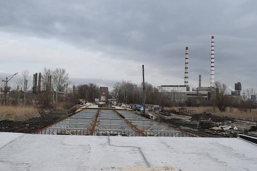 Между Лисичанском и Северодонецком продолжается реконструкция пойменного моста