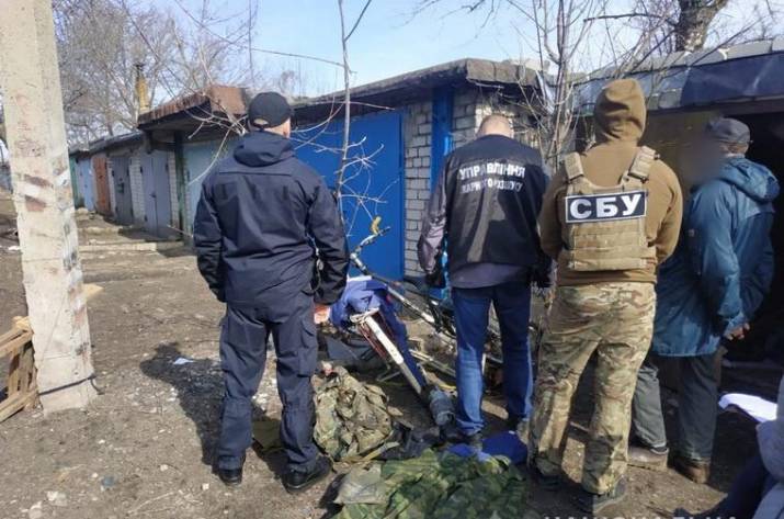 Полицейские нашли в Лисичанске боеприпасы, которые принадлежат 52-летнему боевику 