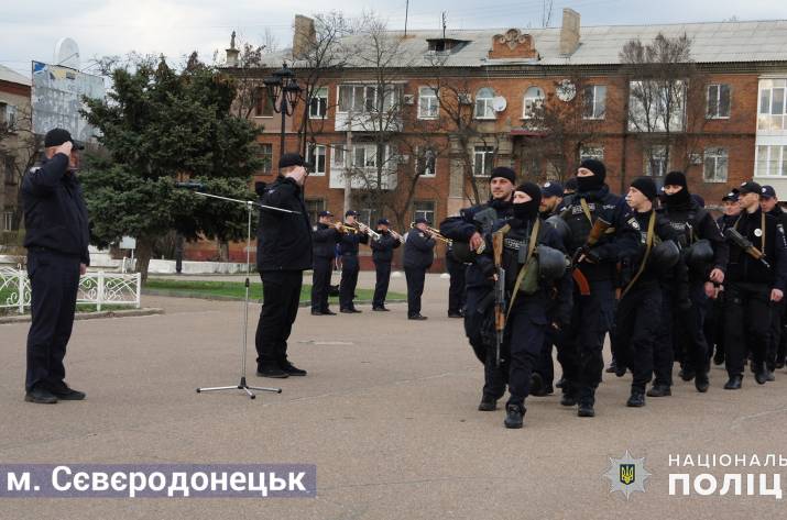 Луганские правоохранители заступили на усиленное патрулирование в выходные дни.