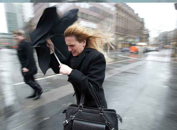 сильный ветер