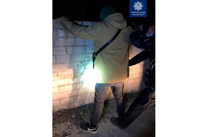 С начала года на Луганщине выявили 69 случаев хранения наркотических средств. На днях аналогичные случаи произошли в Рубежном и Северодонецке.