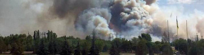 Пустот не бывает. Это же прописная истина в наше время. Не сказал ты - сказали вместо тебя. Сказали жестко, грубо, оскорбительно. И ты уже виноват. Во всем. И начинаешь выгребать. По полной. Тем более