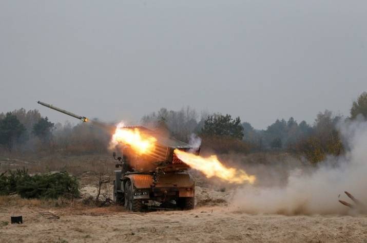 С 6 апреля по 7 мая 2020 года позиции ВСУ на Донбассе боевики обстреливали 354 раза.