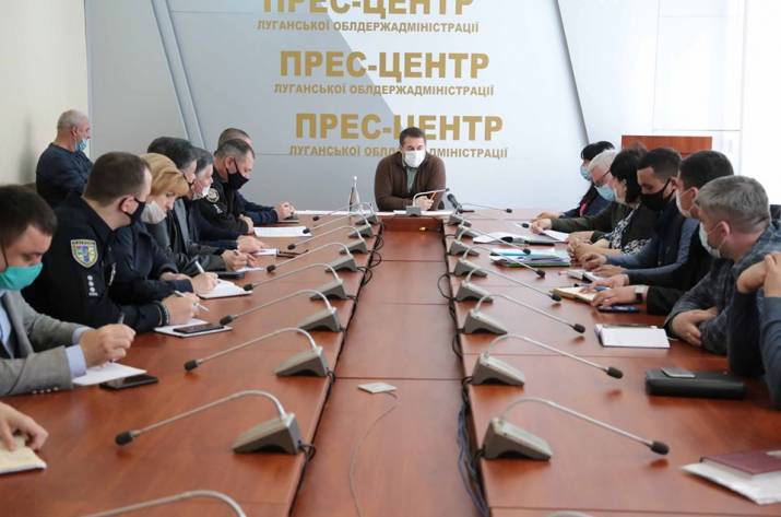 25 мая на Луганщине ослабят карантинные мероприятия. Соответствующее решение приняла комиссия ТЭБ и ЧС, - передает пресс-служба ЛОГА.