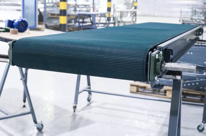 ленточный конвейер