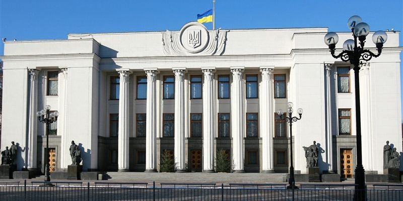 профильный комитет