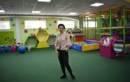 Предпринимательница из Кременной Олеся Изутина открыла в городе детский развлекательный центр и при нем хаб для молодежи.