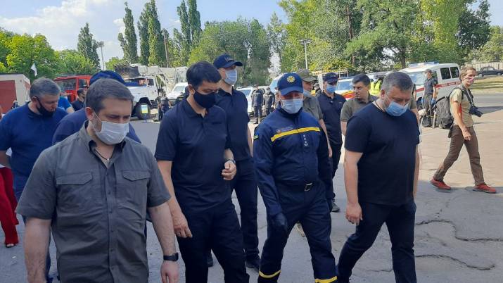 Разумков приехал в Луганскую область: прямая трансляция 