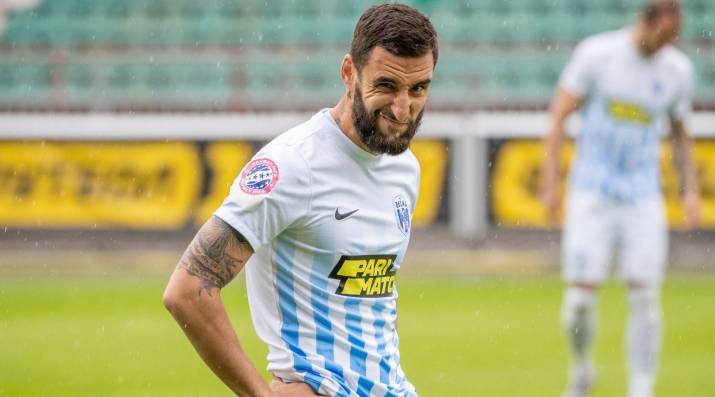 Денис Фаворов перешел в