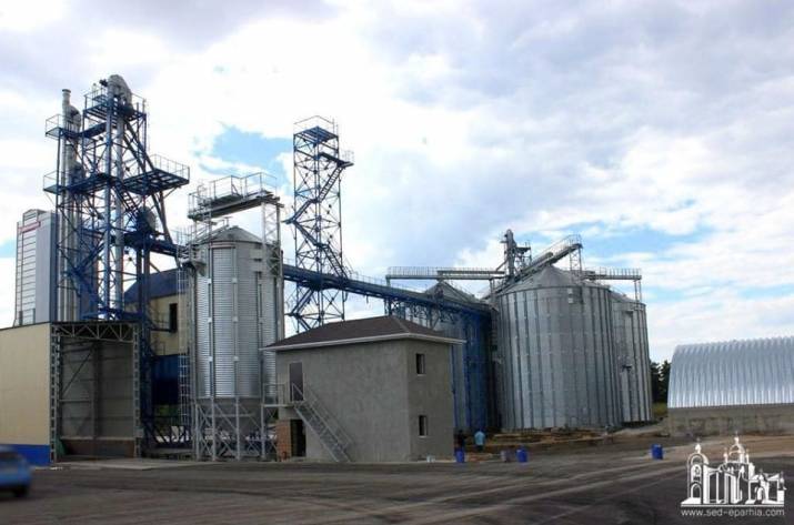На Луганщине заработал новый элеваторный комплекс «ГОЛДЕН АГРО», который построен по последнему слову элеваторной техники.