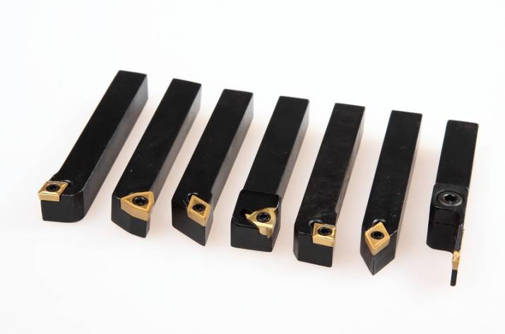 Резцы со сменными пластинами