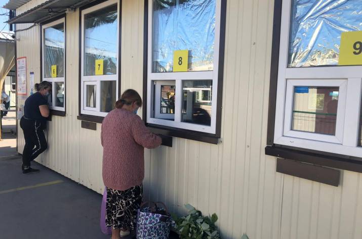 КПВВ Донбасса функционируют по осеннему графику – ежедневно, с 07:00 до 18:30.