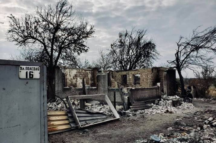 Вчера, 22 октября, команда благотворительной организации «Восток SOS» побывала на местах пожаров в Луганской области.